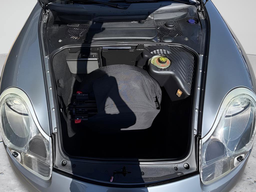 Used 2001 Porsche 911 Carrera RWD image 25
