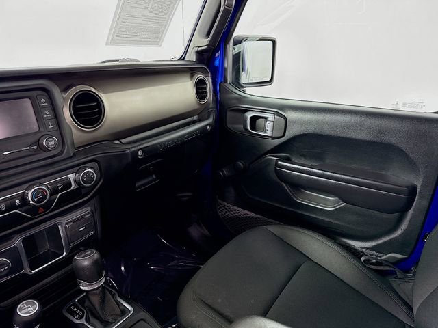 Used 2020 Jeep Wrangler Sport image 21