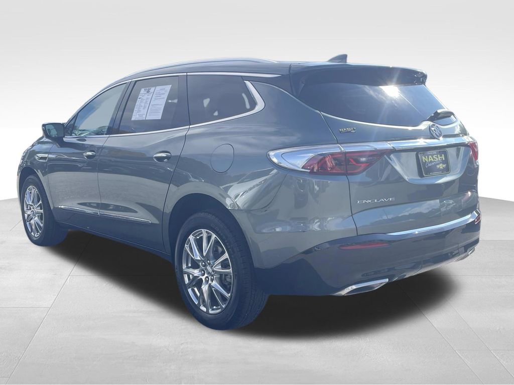 Used 2023 Buick Enclave Essence w/ Experience Buick Package image 5