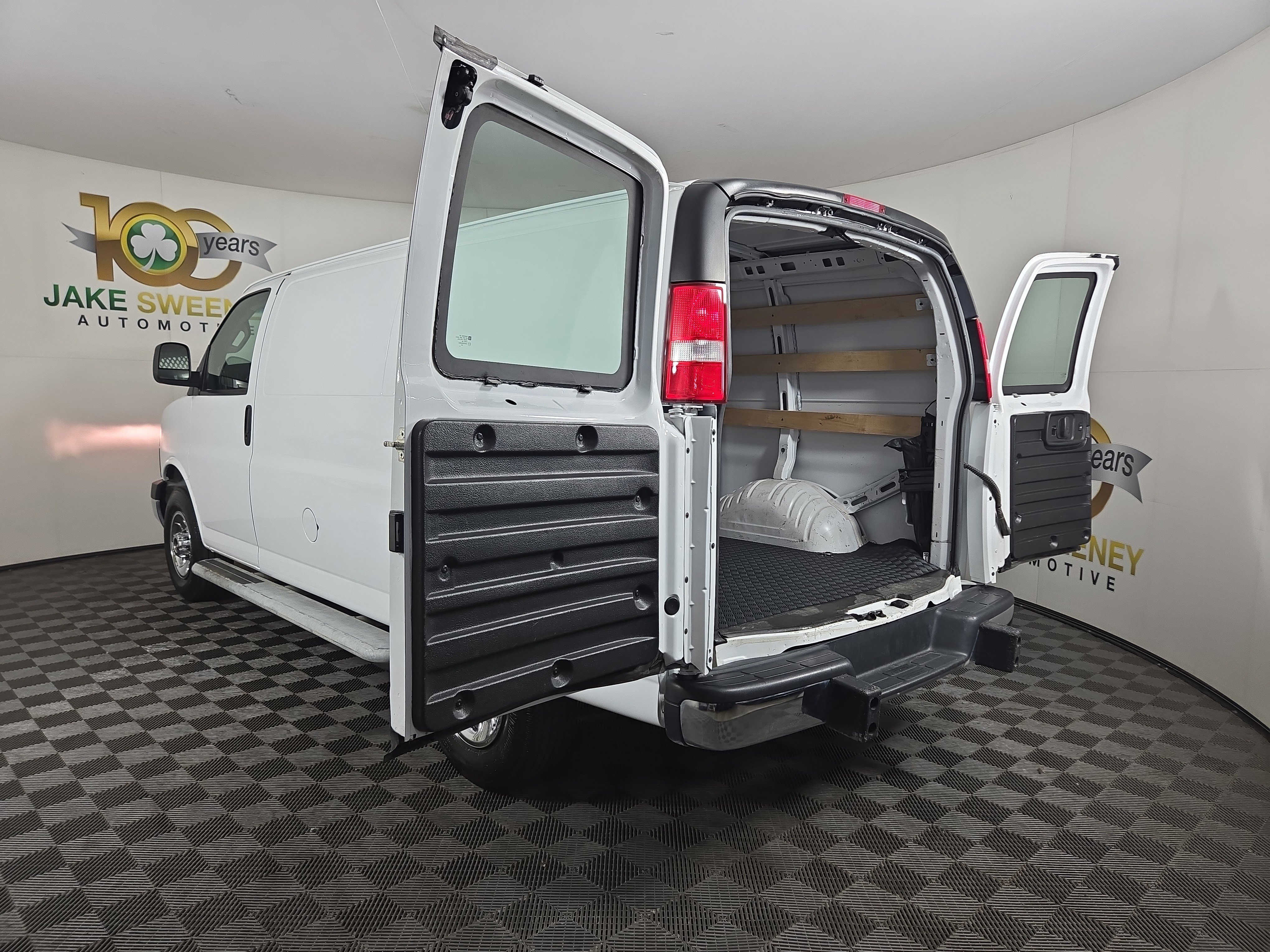 Certified 2023 GMC Savana 2500 w/ Driver Convenience Package image 29