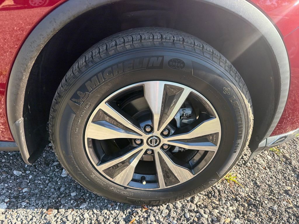 Used 2022 Nissan Murano SV FWD image 18