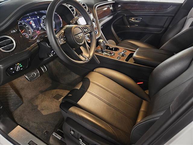 Used 2019 Bentley Bentayga image 10