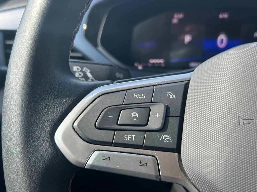 Certified 2023 Volkswagen Taos SE w/ Panoramic Sunroof Package FWD image 20