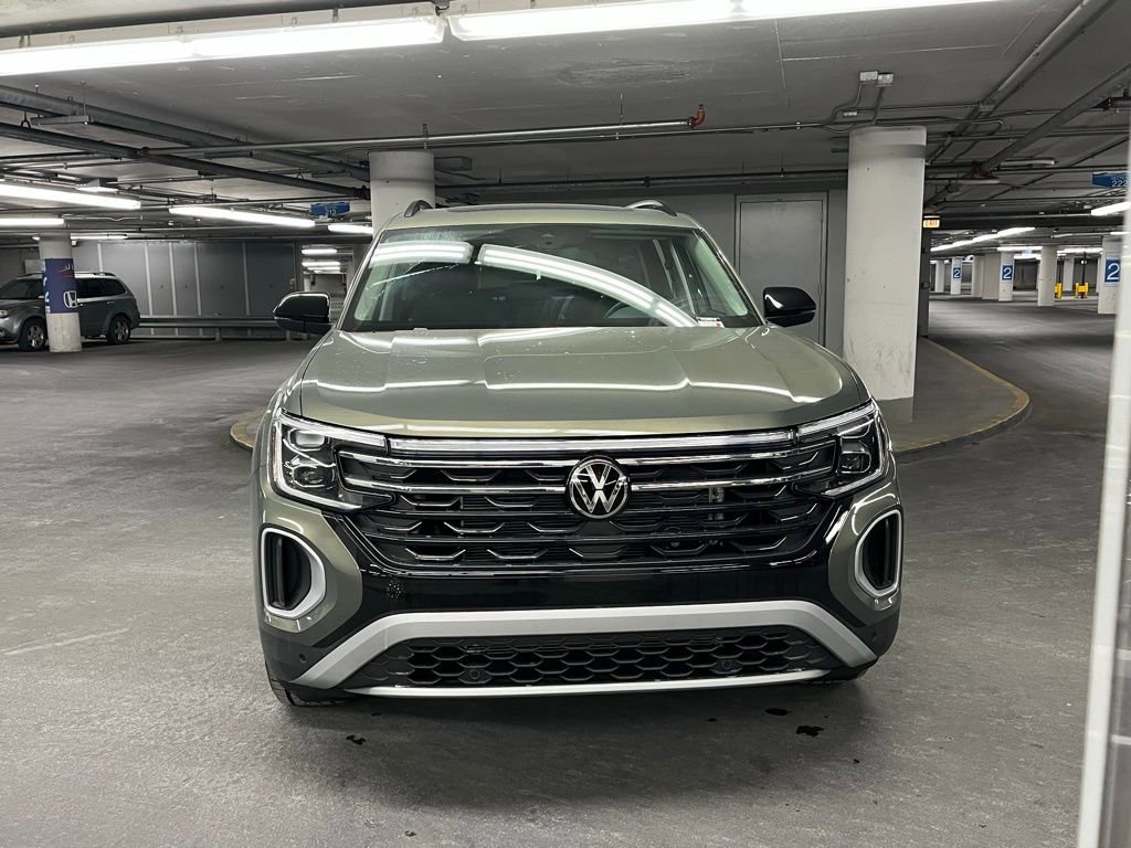 New 2026 Volkswagen Atlas Peak Edition AWD/4WD image 34