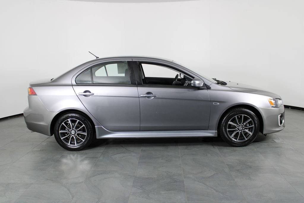 Used 2017 Mitsubishi Lancer ES image 12