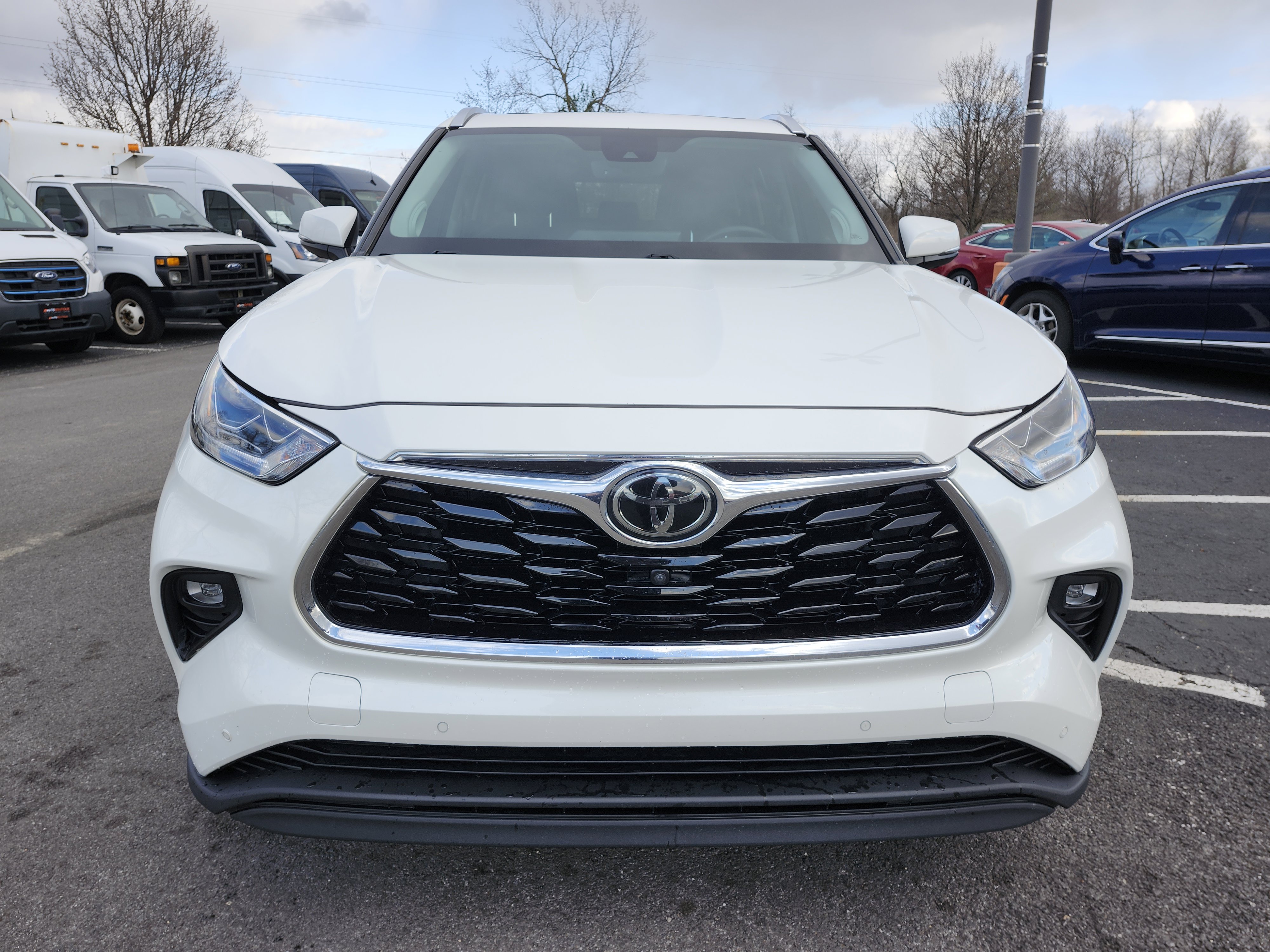 Used 2021 Toyota Highlander Limited image 16