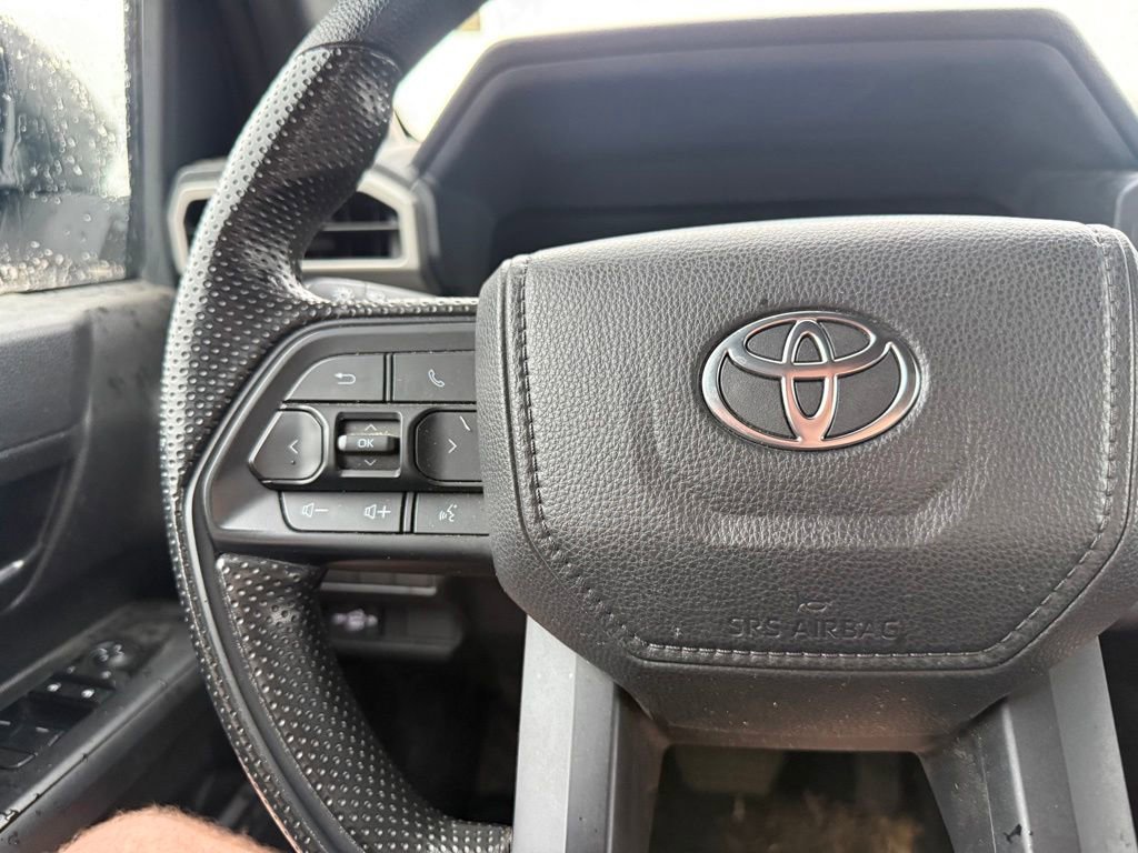 Used 2024 Toyota Tacoma SR RWD image 9