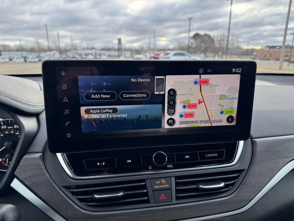 Used 2023 Nissan Altima 2.5 SL image 3