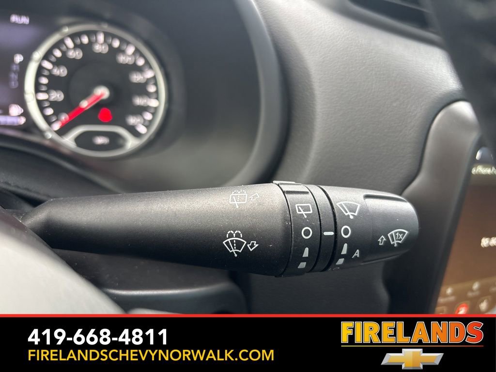 Used 2023 Jeep Renegade Limited w/ Sun/Sound Group image 25