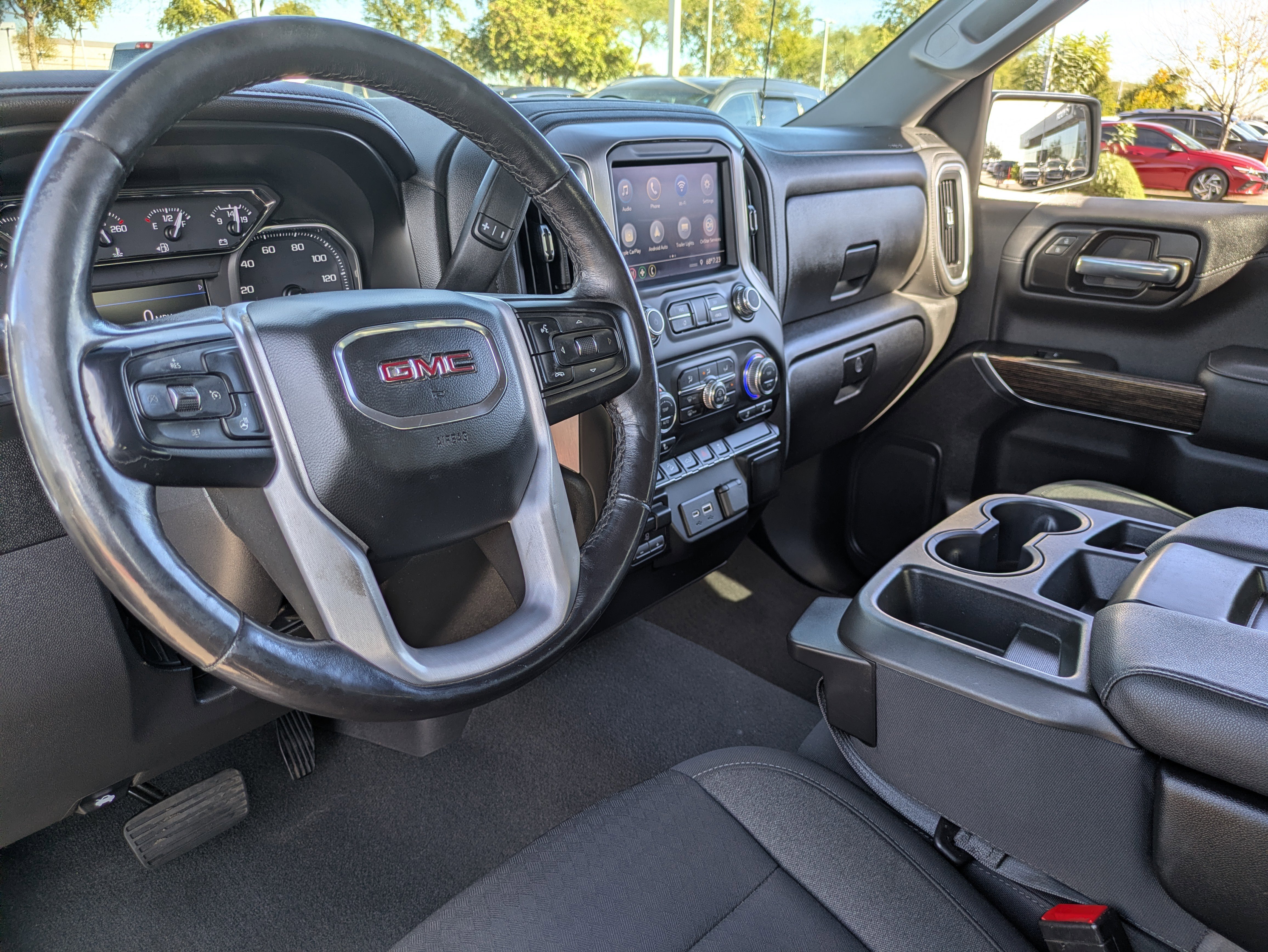 Used 2022 GMC Sierra 1500 SLE w/ X31 Off-Road Package image 17