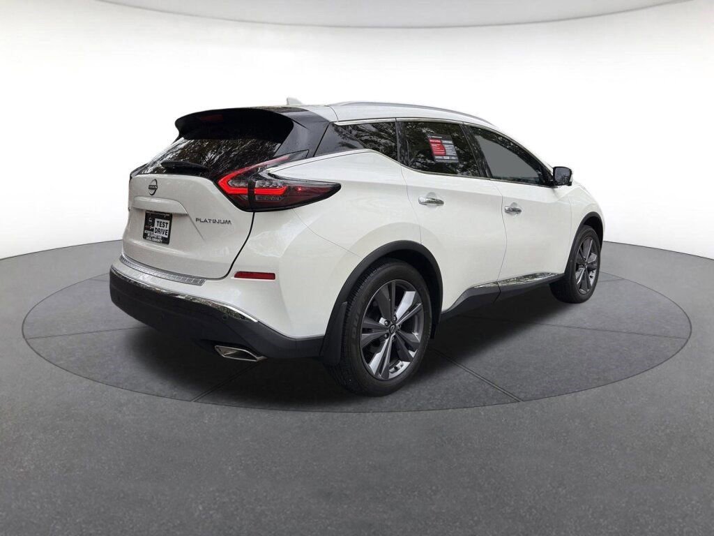 Certified 2024 Nissan Murano Platinum w/ Cargo Package image 6