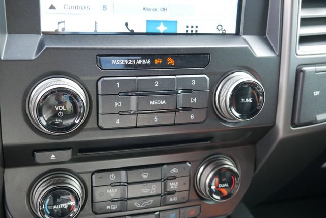 Used 2017 Ford F150 Raptor w/ Equipment Group 802A Luxury image 26