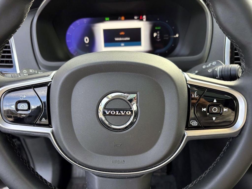 Used 2023 Volvo XC90 T8 Plus w/ Protection Package Premier image 17