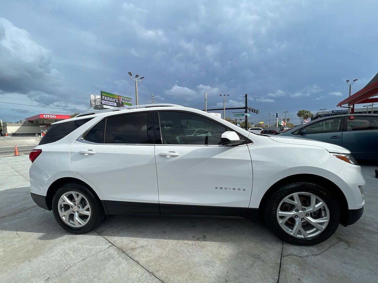 Used 2020 Chevrolet Equinox LT FWD image 16