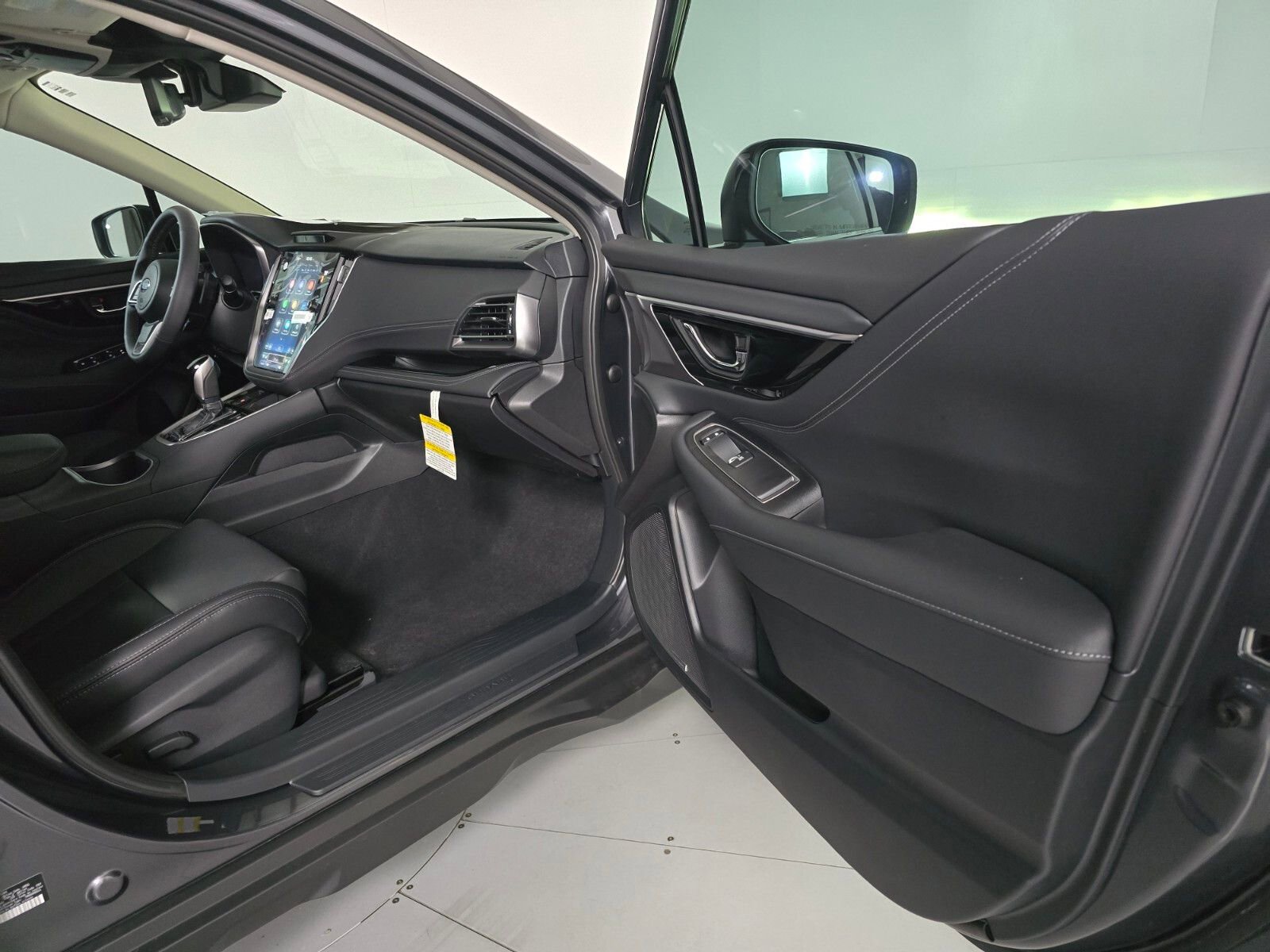 New 2025 Subaru Outback Touring XT w/ Popular Package #2 image 18