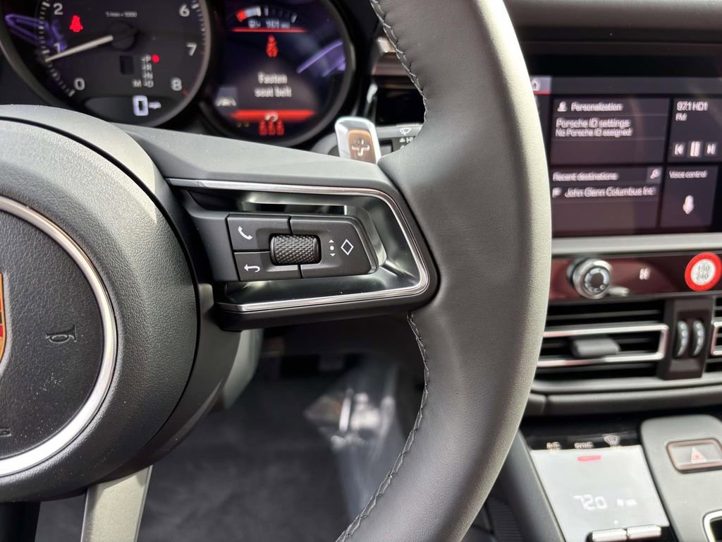 New 2026 Porsche Macan image 28