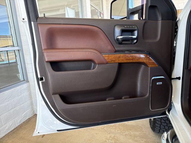 Used 2016 Chevrolet Silverado 2500 High Country w/ Duramax Plus Package AWD/4WD image 10