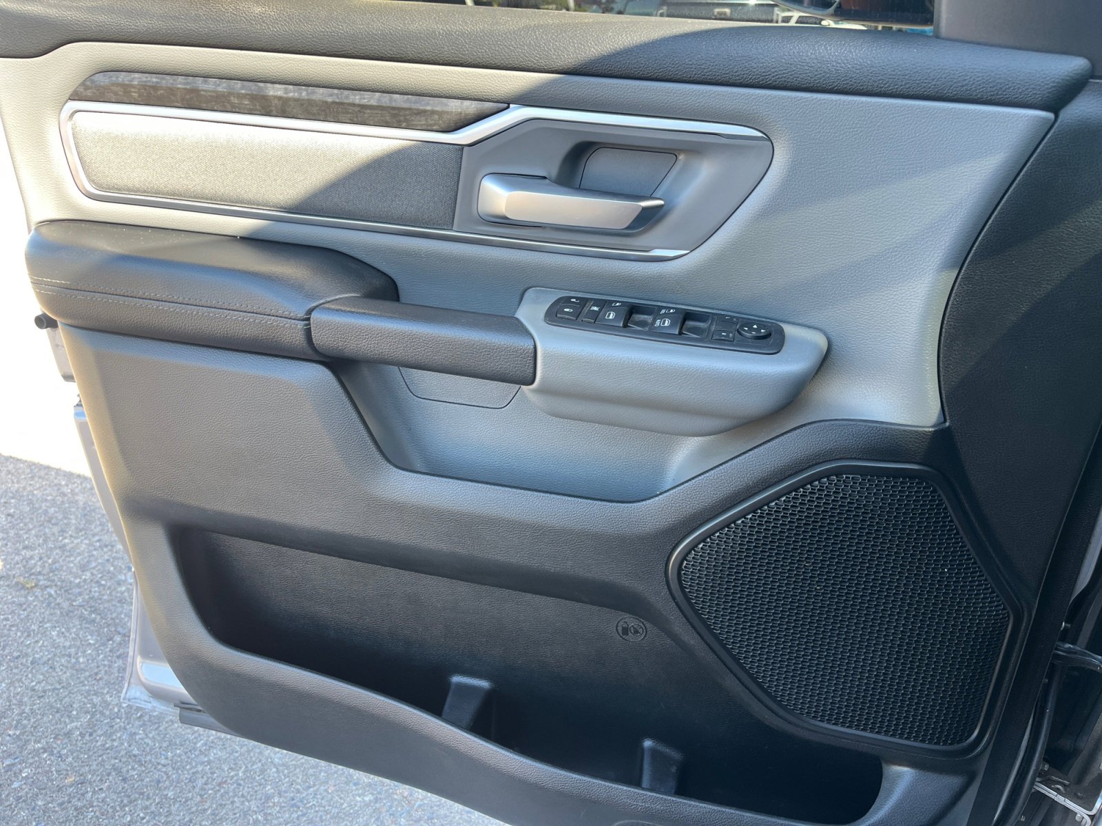 Used 2019 RAM 1500 Big Horn image 12