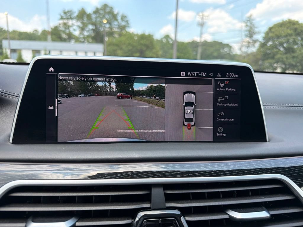 Used 2022 BMW 750Li xDrive AWD/4WD image 11
