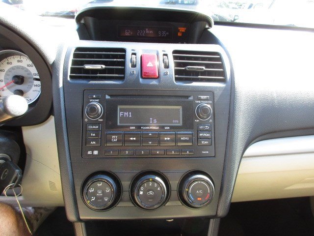 Used 2013 Subaru Impreza 2.0i Premium w/ All-Weather Pkg AWD/4WD image 20