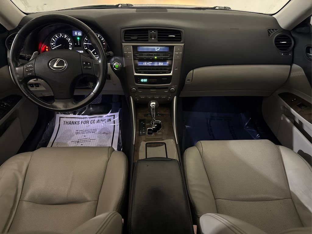Used 2010 Lexus IS 250 image 33