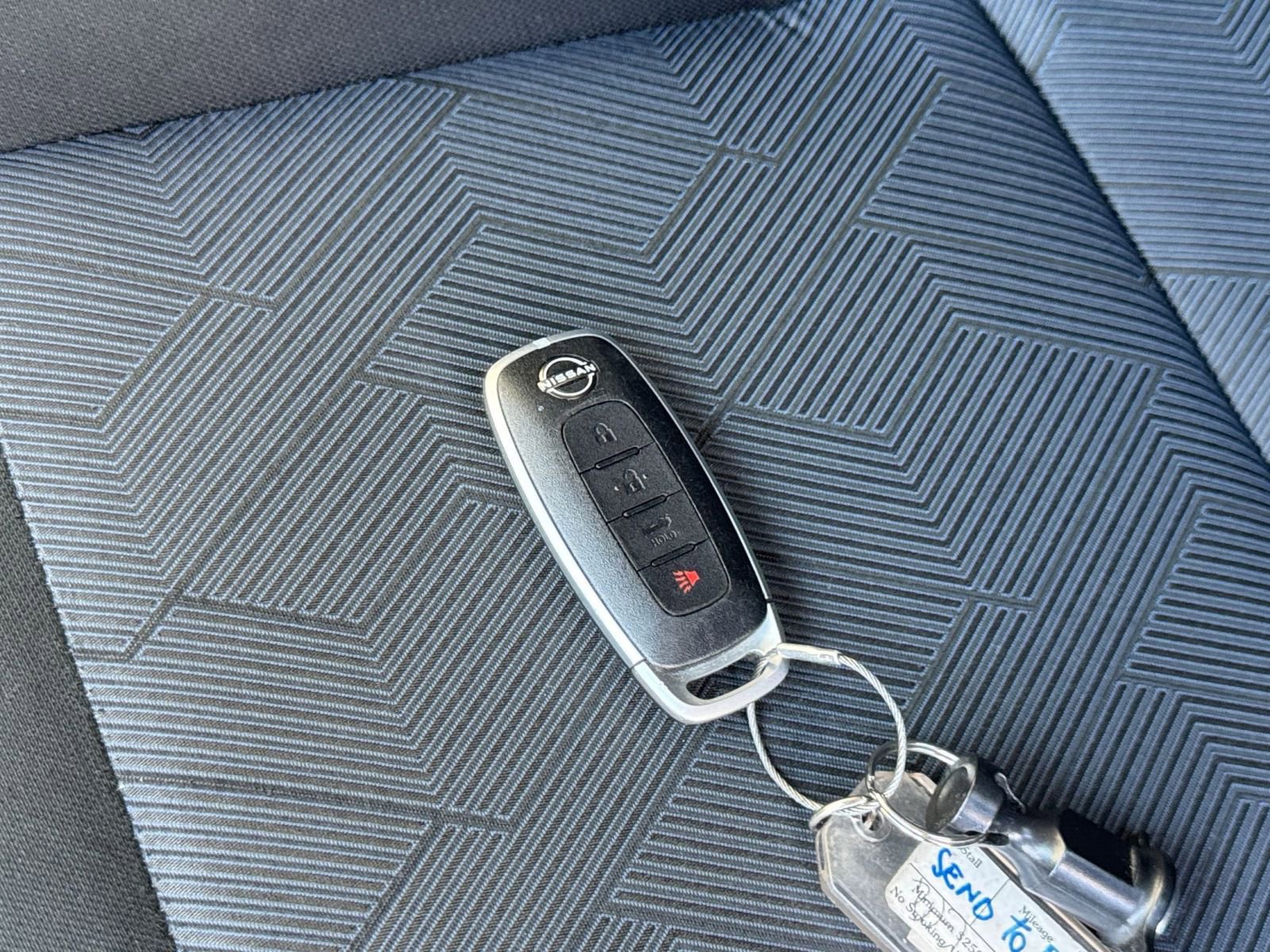 Used 2025 Nissan Versa SV image 21