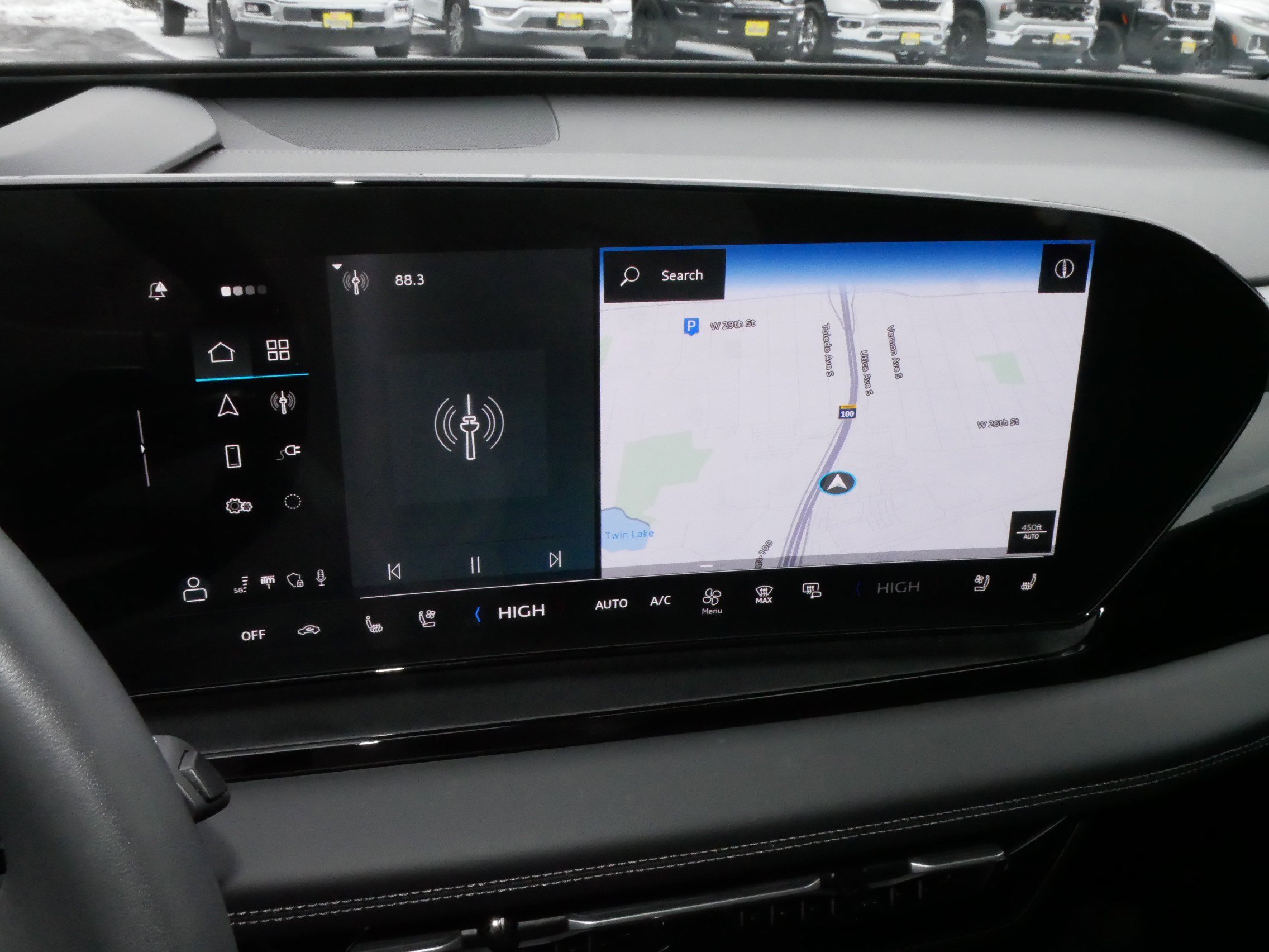 Used 2025 Audi Q6 e-tron Premium Plus w/ Premium Plus image 22