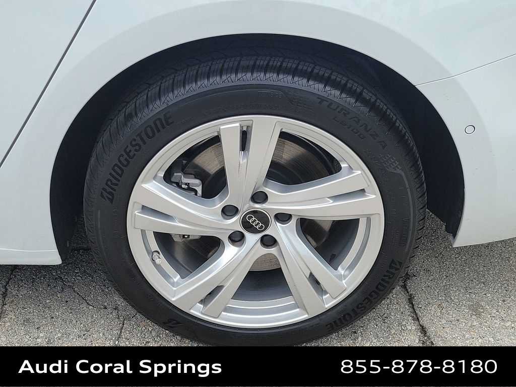 Certified 2025 Audi A5 2.0T Premium w/ Convenience Package AWD/4WD image 16