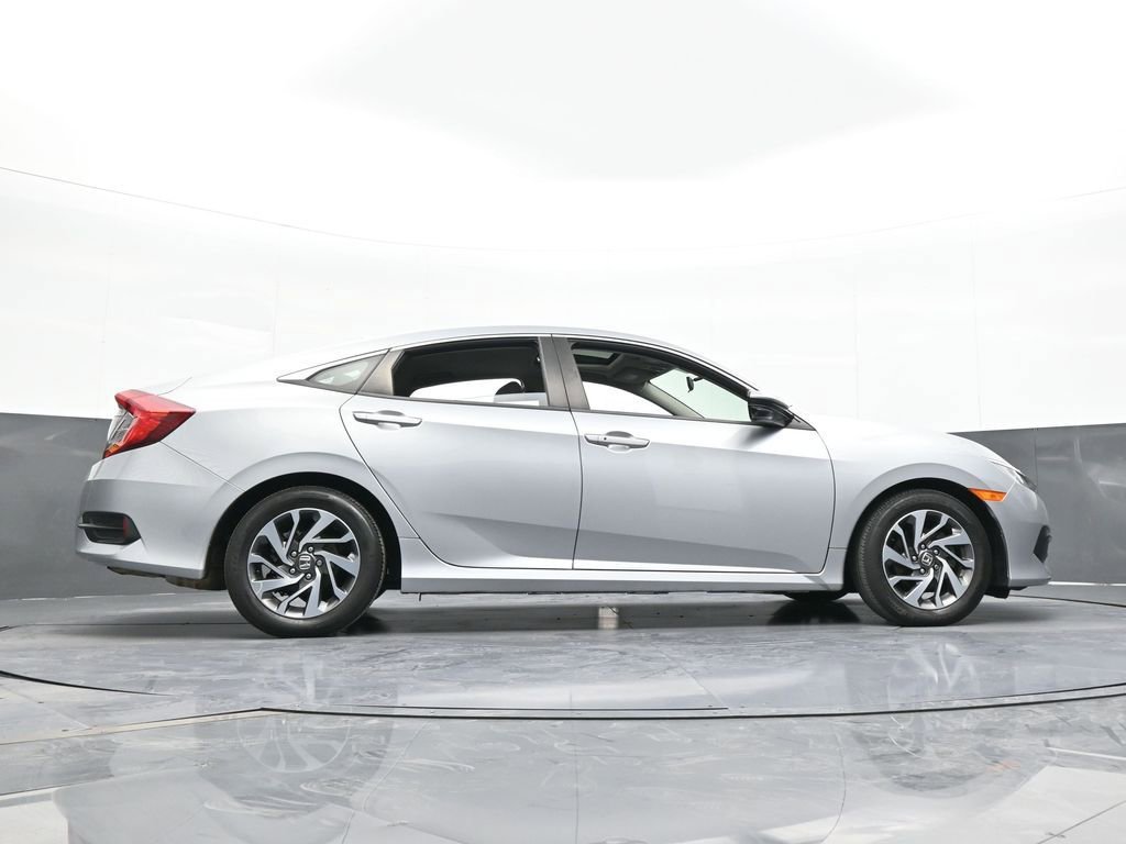 Used 2018 Honda Civic EX image 59