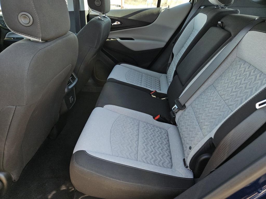 Used 2022 Chevrolet Equinox LS image 28
