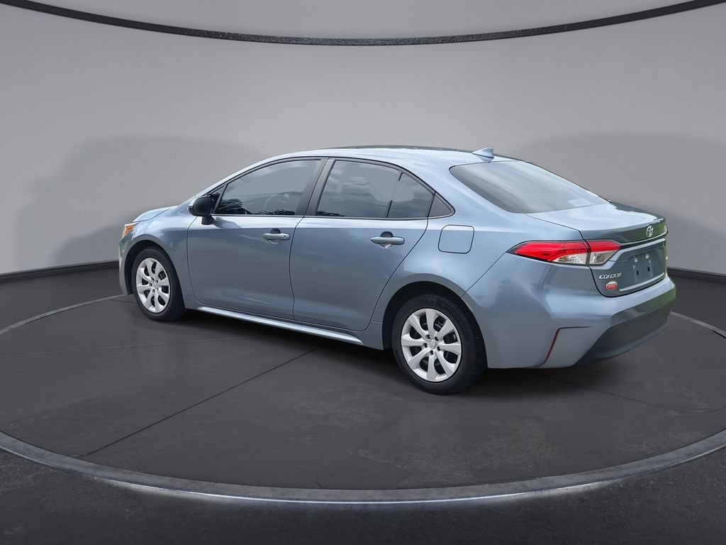 Used 2024 Toyota Corolla LE FWD image 6
