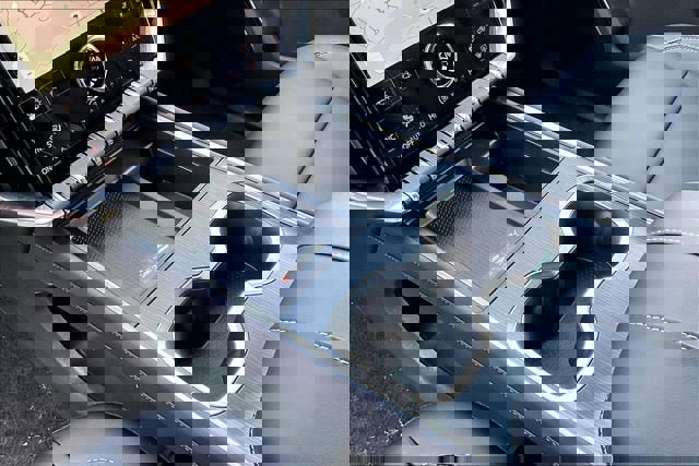 New 2026 GMC Acadia Elevation w/ Elevation Premium Package image 9