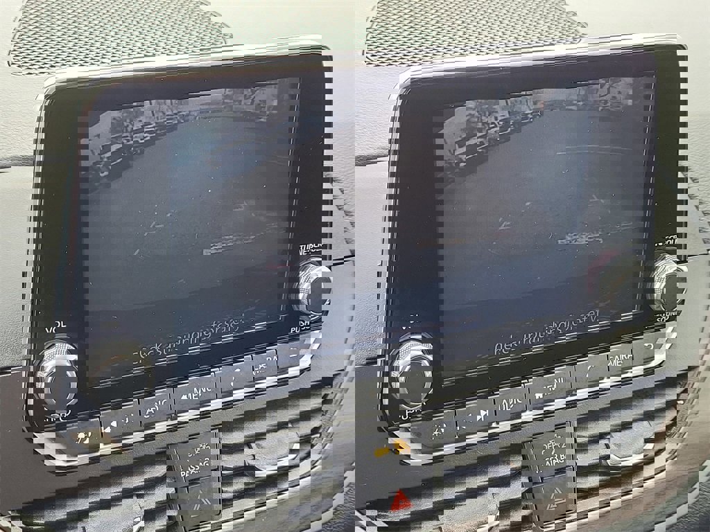 Used 2024 Nissan Altima 2.5 SV image 24