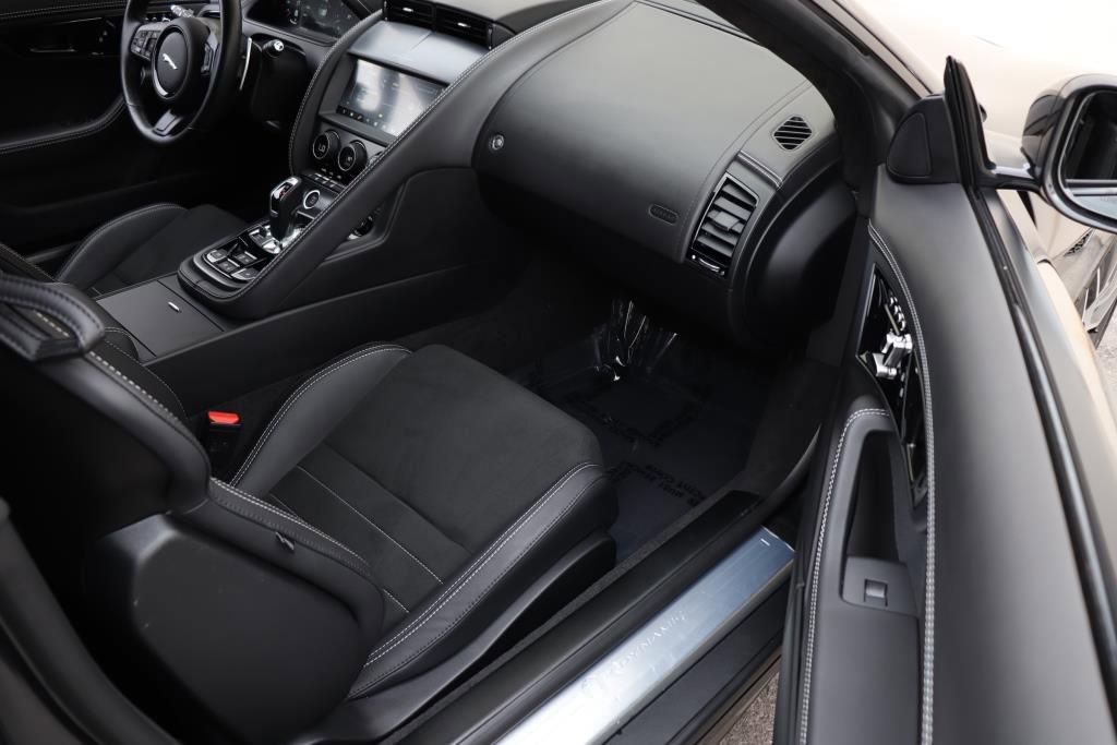 Used 2022 Jaguar F-TYPE R-Dynamic image 30