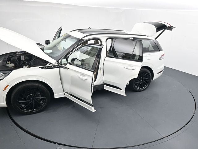 Used 2023 Lincoln Aviator Reserve w/ Equipment Group 201A AWD/4WD image 41