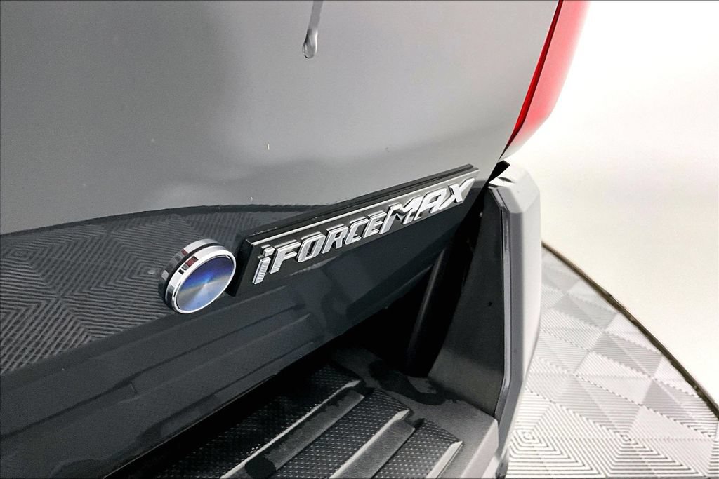 Used 2025 Toyota Tacoma Limited AWD/4WD image 14