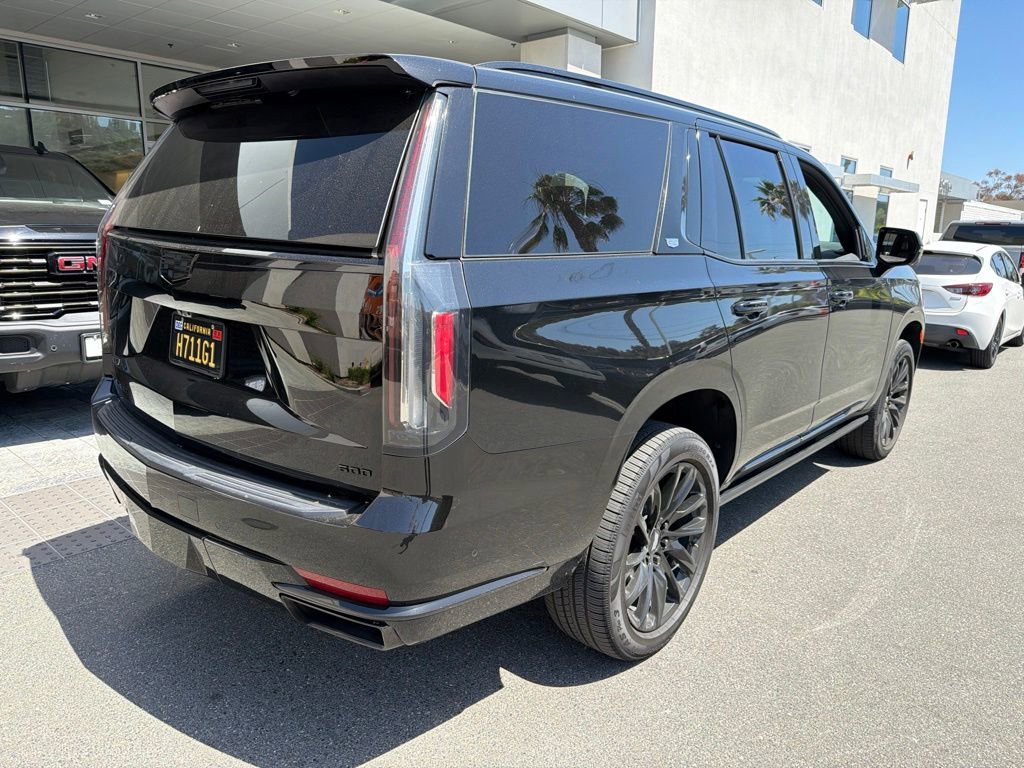 Used 2023 Cadillac Escalade Sport Platinum w/ LPO, ONYX Package AWD/4WD image 8