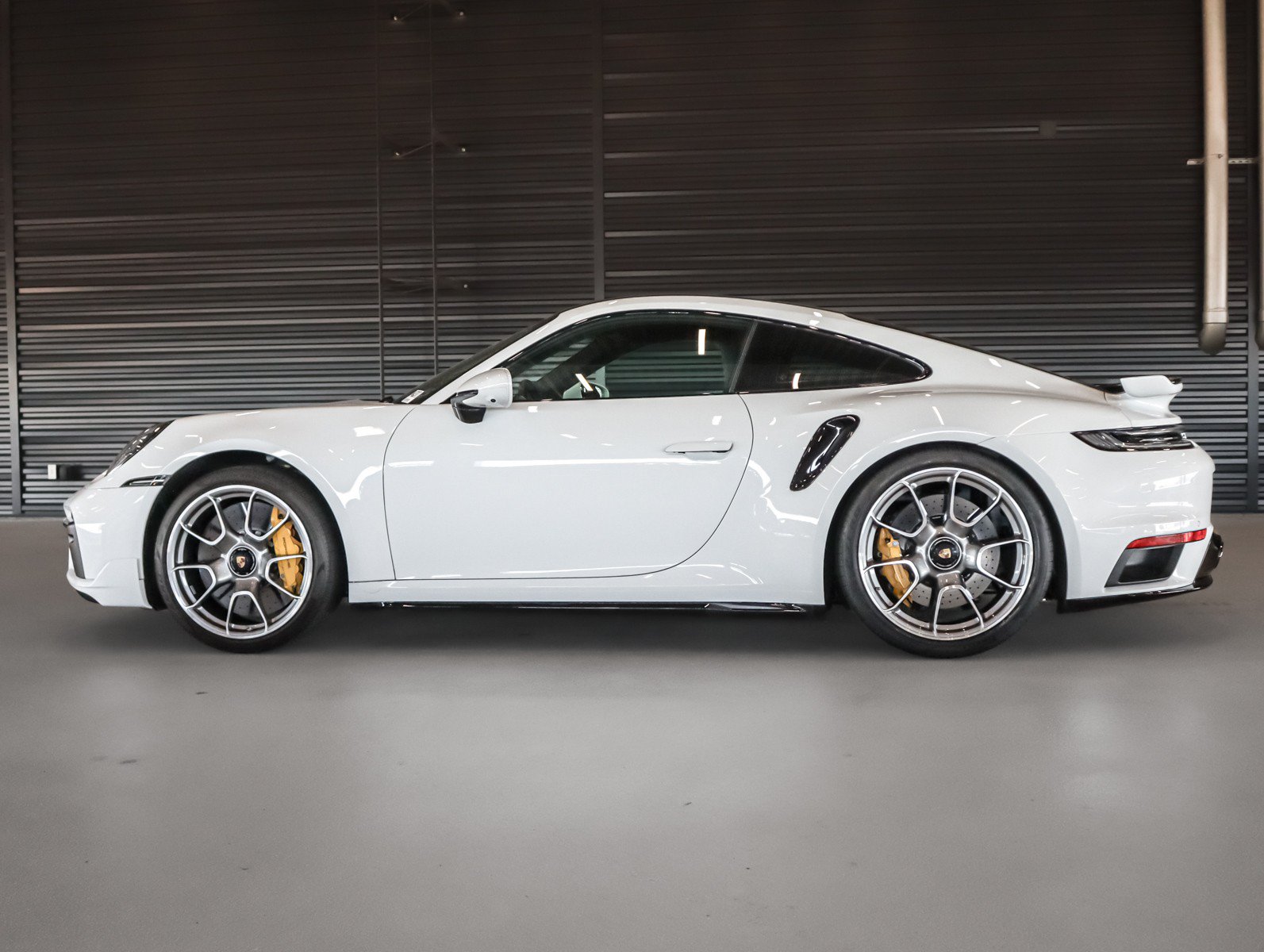 Certified 2022 Porsche 911 Turbo S AWD/4WD image 2