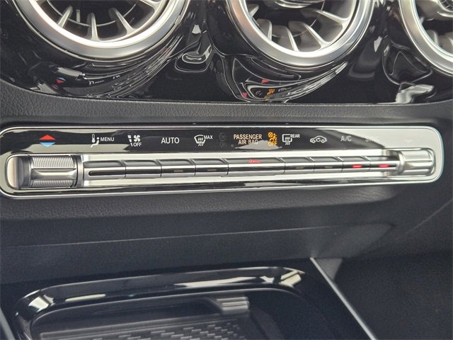 Certified 2025 Mercedes-Benz GLA 250 4MATIC image 28