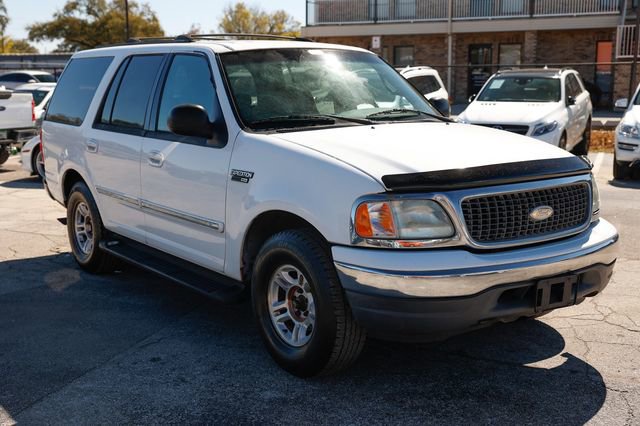 Used 2002 Ford Expedition XLT image 20