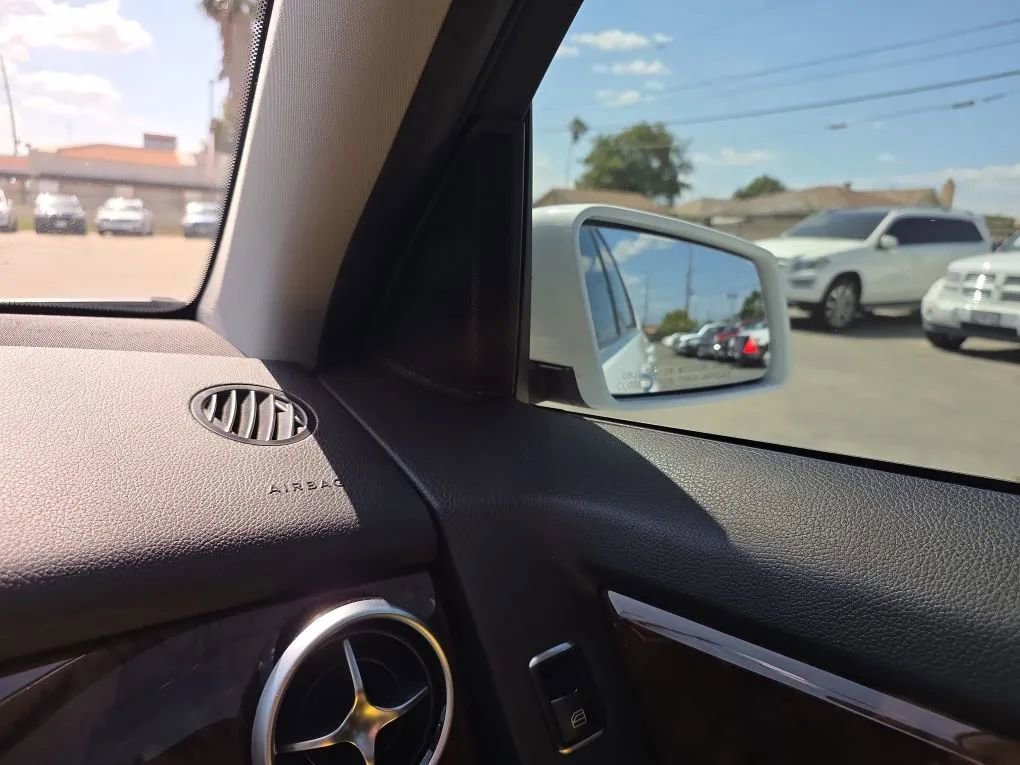 Used 2015 Mercedes-Benz GLK 350 2WD w/ Premium 1 Package image 37