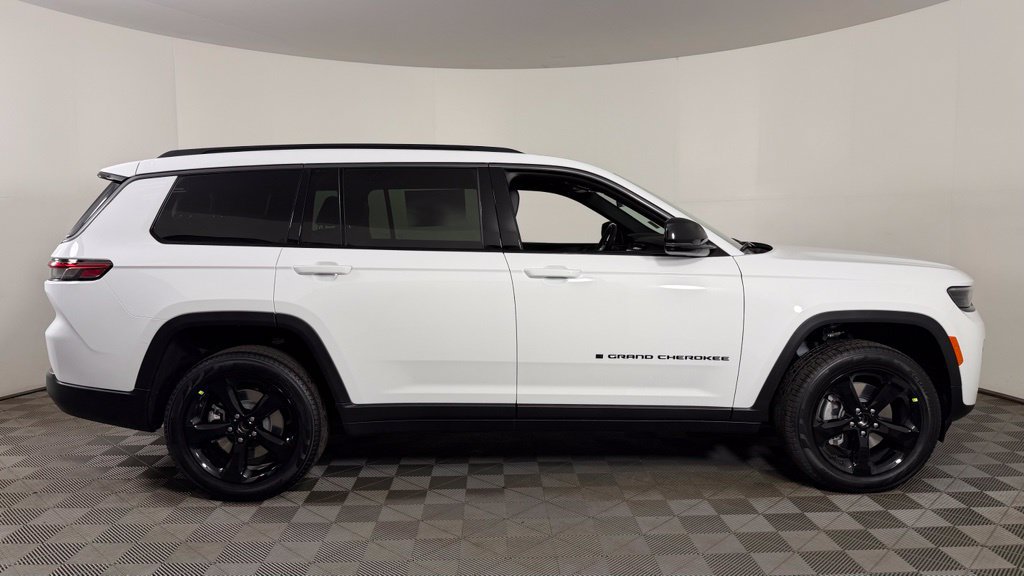 New 2027 Jeep Grand Cherokee L Limited AWD/4WD image 8