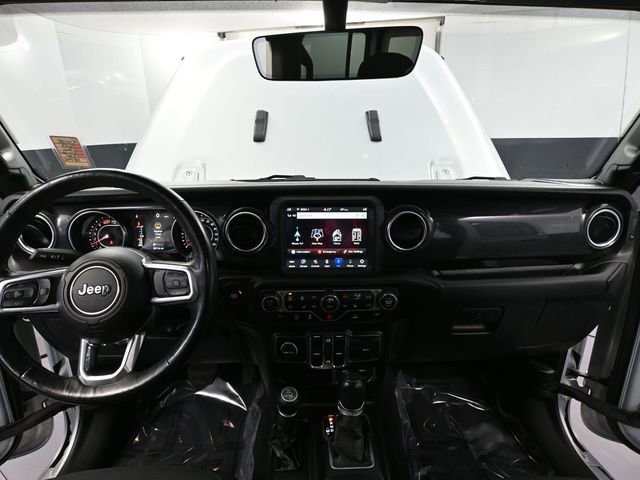Used 2023 Jeep Wrangler Altitude image 26