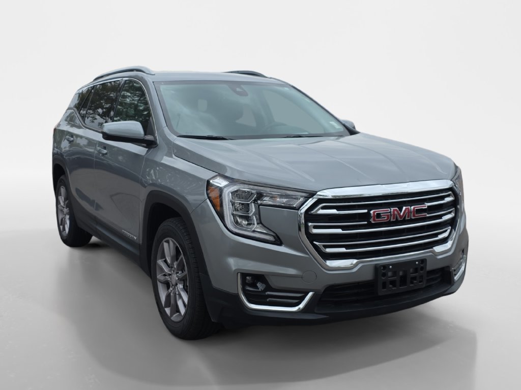 Used 2024 GMC Terrain SLT AWD/4WD image 8