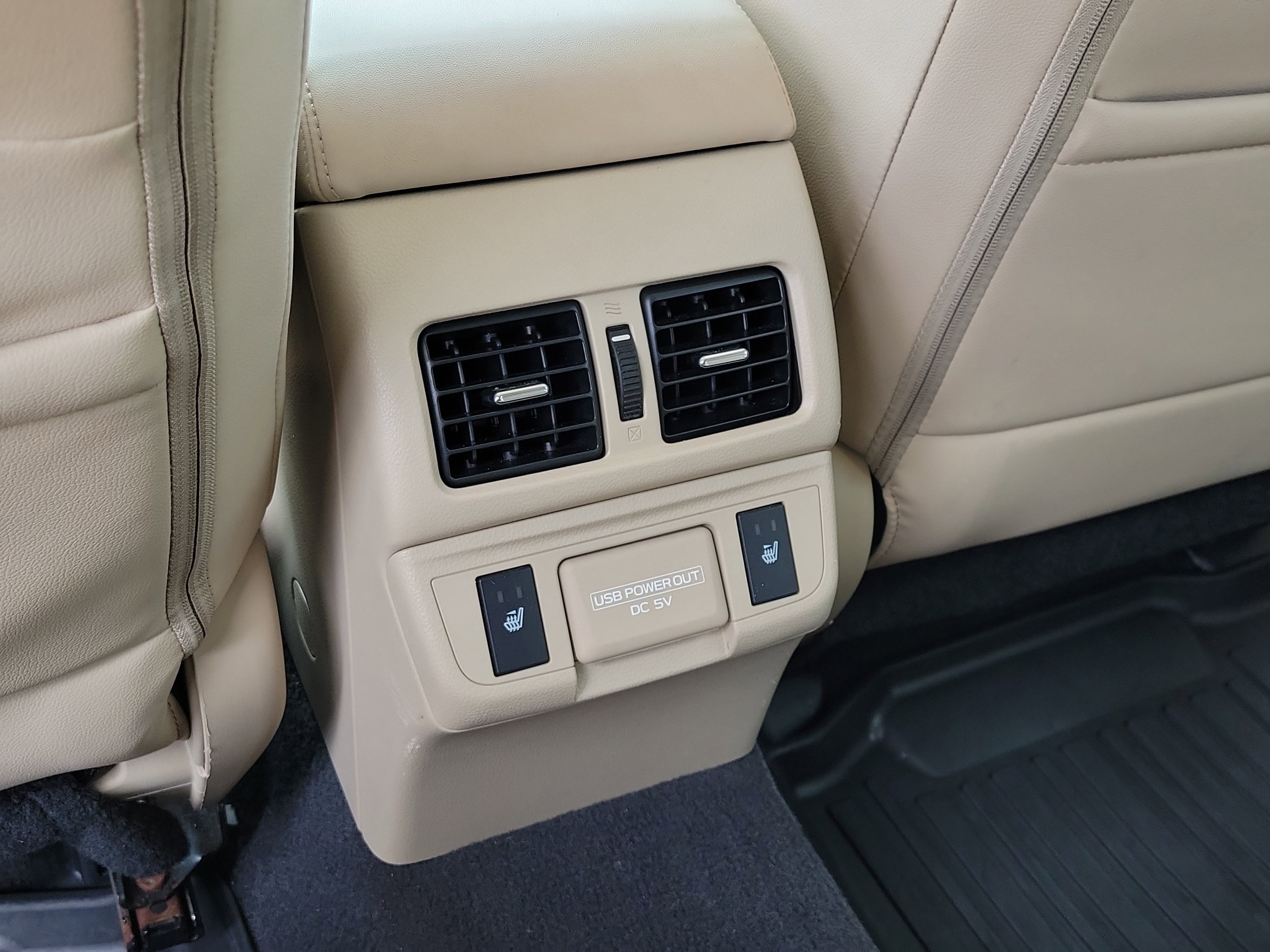 Used 2018 Subaru Outback 2.5i Limited AWD/4WD image 14