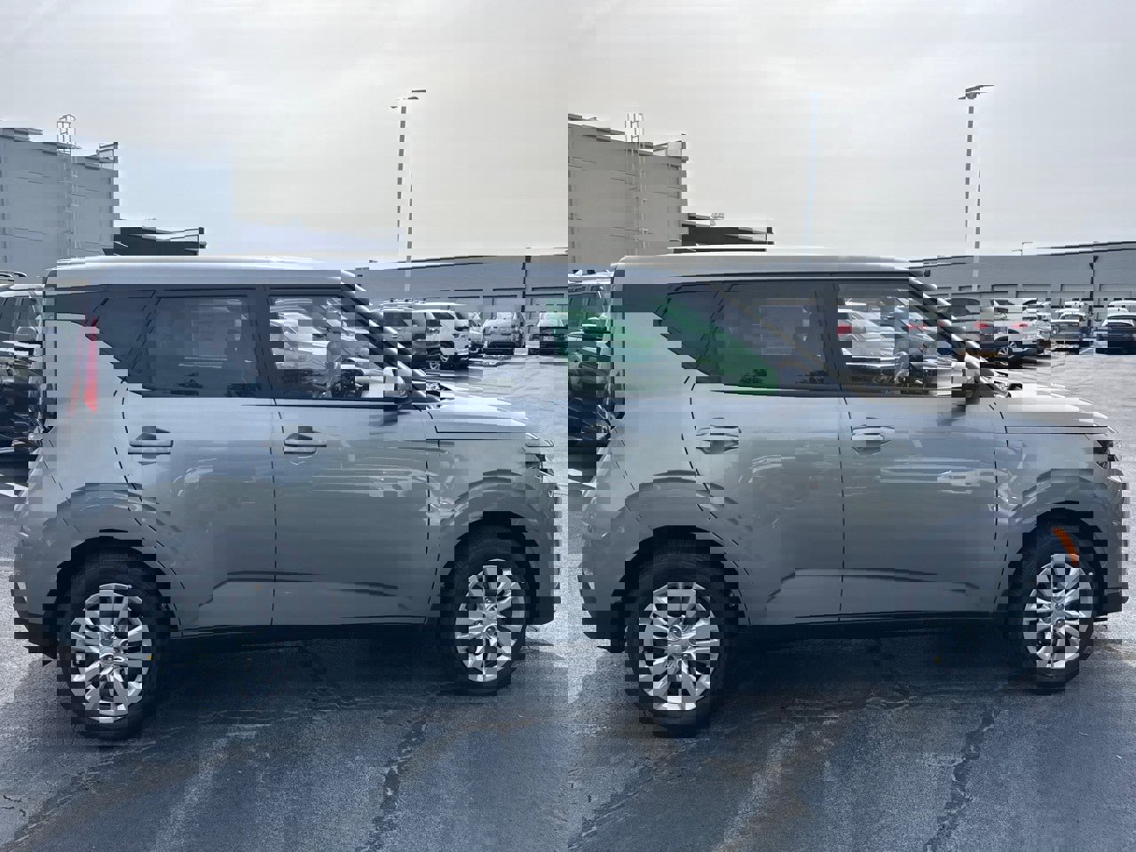 New 2025 Kia Soul LX FWD image 22