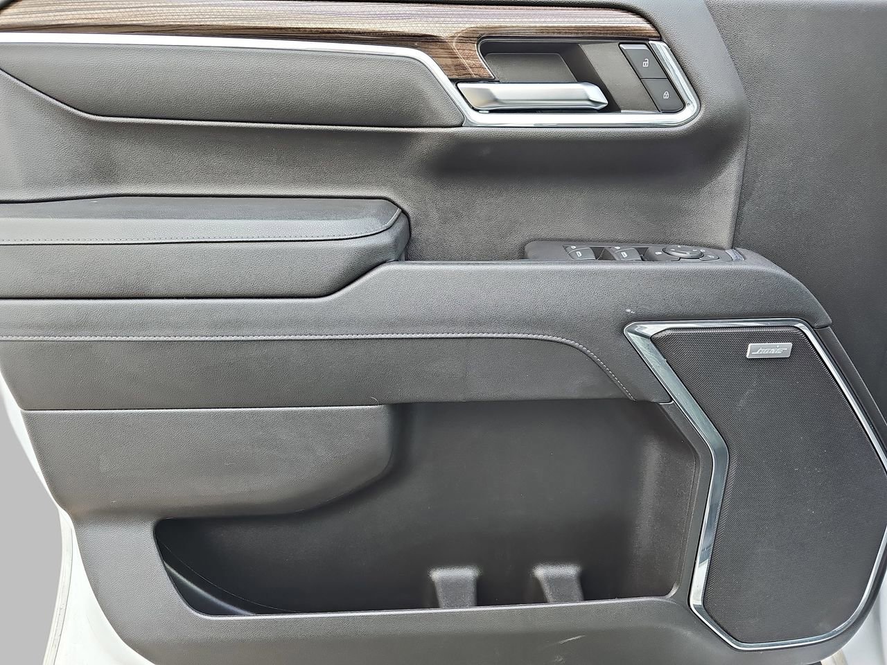 Certified 2024 Chevrolet Silverado 1500 LT Trail Boss w/ Convenience Package II image 31