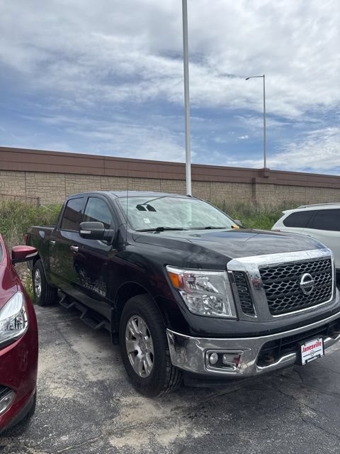 Used 2018 Nissan Titan S