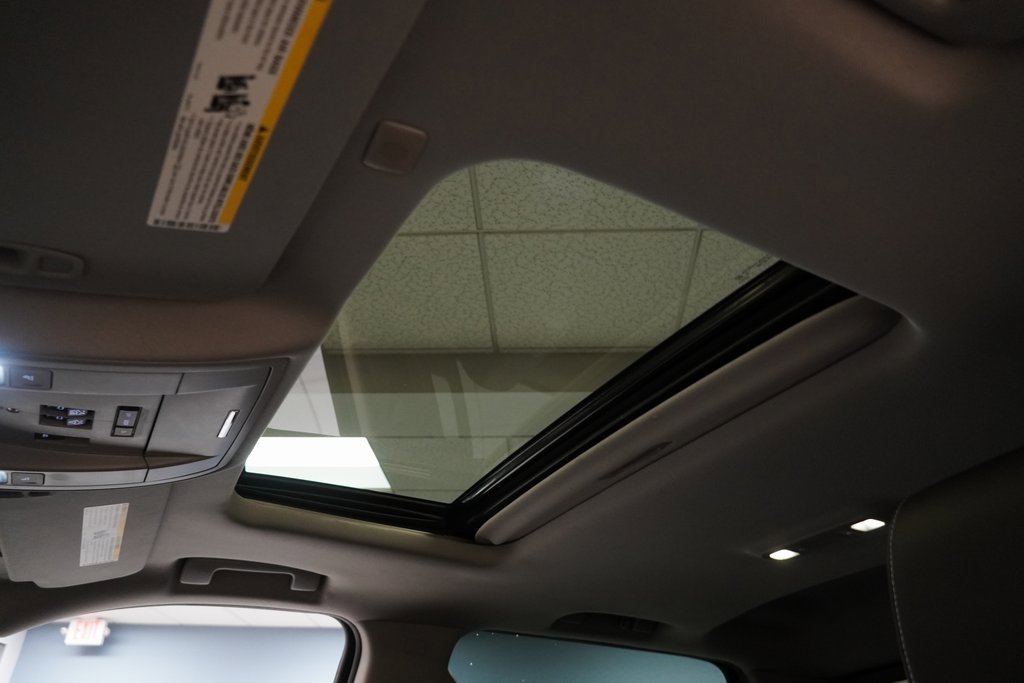 Used 2017 Chevrolet Silverado 1500 LTZ Z71 w/ LTZ Plus Package image 4