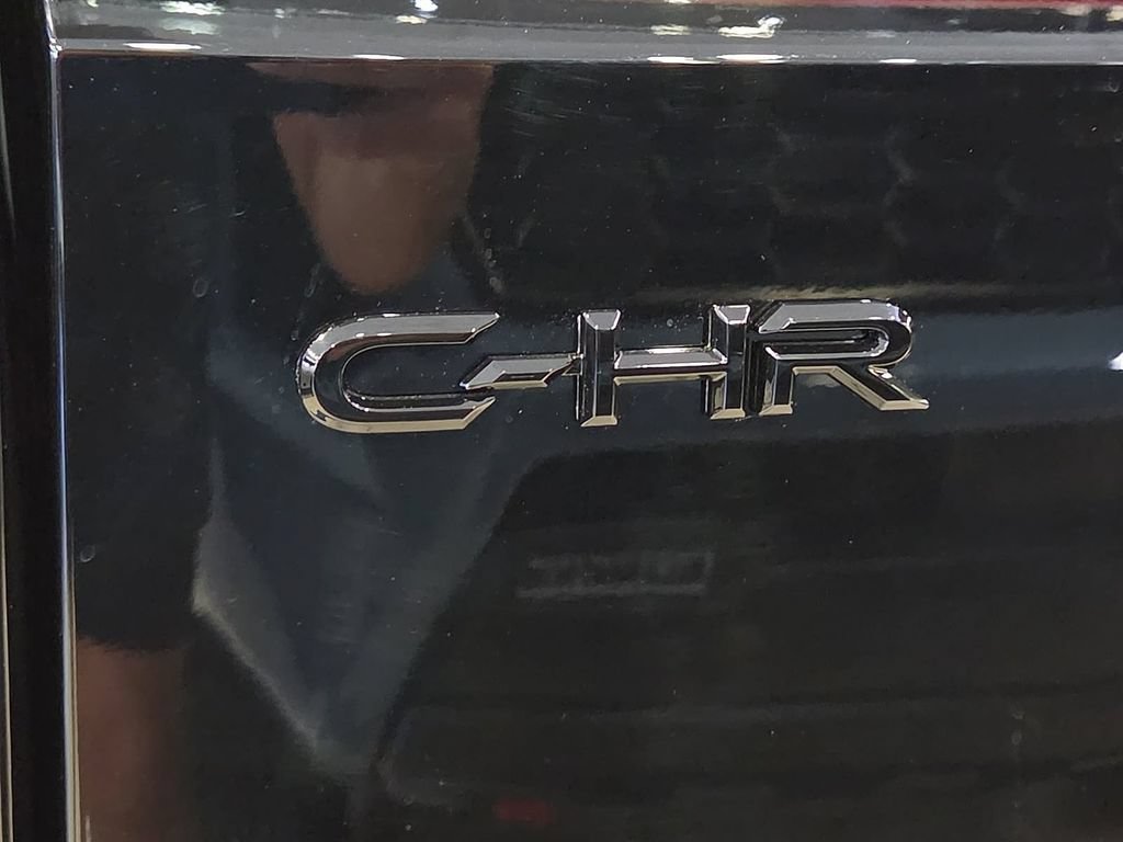New 2027 Toyota C-HR AWD/4WD image 12